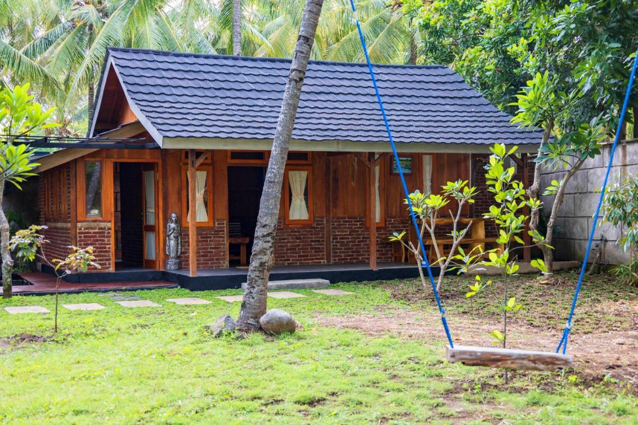 Tahlia'S Villa Sorongjukung Ngoại thất bức ảnh
