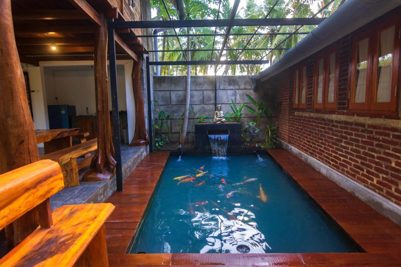 Tahlia'S Villa Sorongjukung Ngoại thất bức ảnh