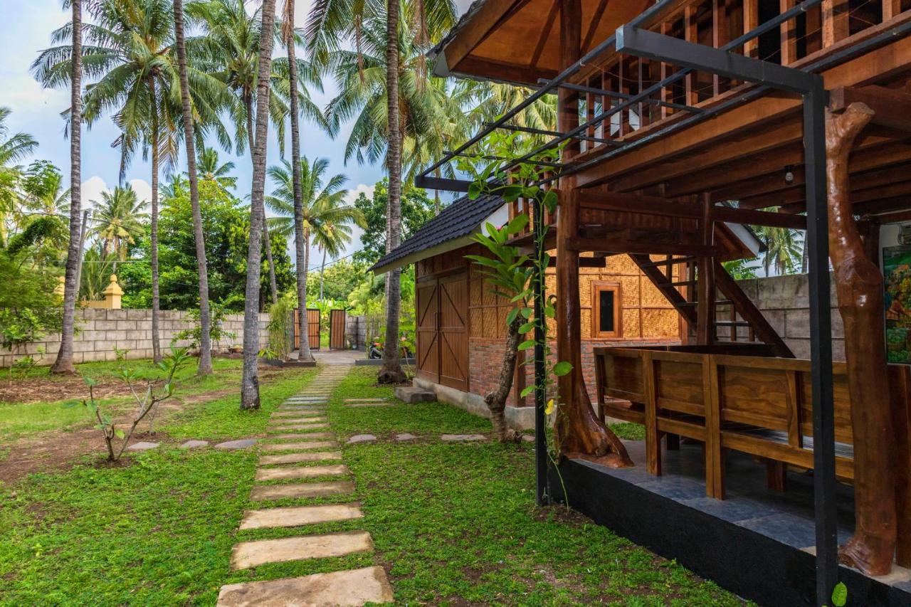 Tahlia'S Villa Sorongjukung Ngoại thất bức ảnh
