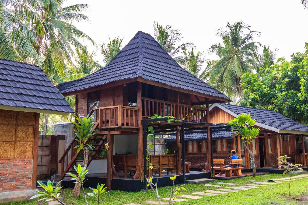 Tahlia'S Villa Sorongjukung Ngoại thất bức ảnh