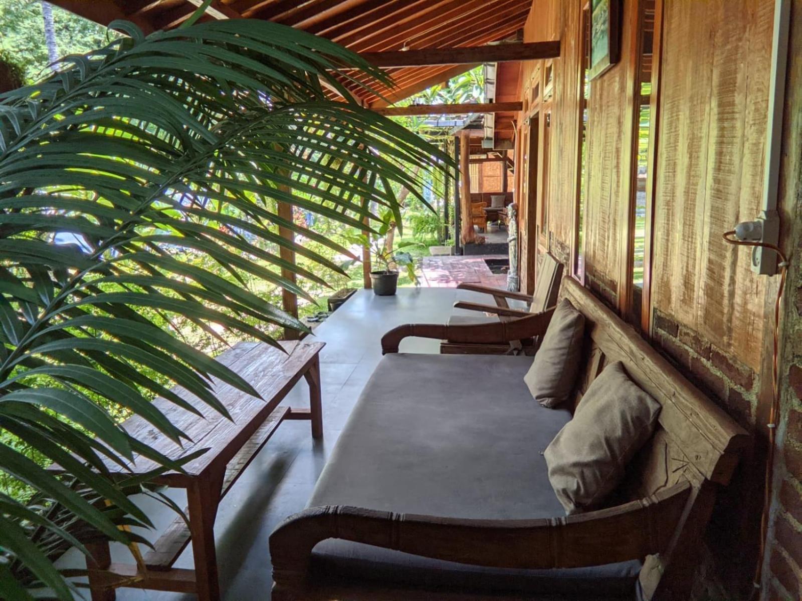 Tahlia'S Villa Sorongjukung Ngoại thất bức ảnh