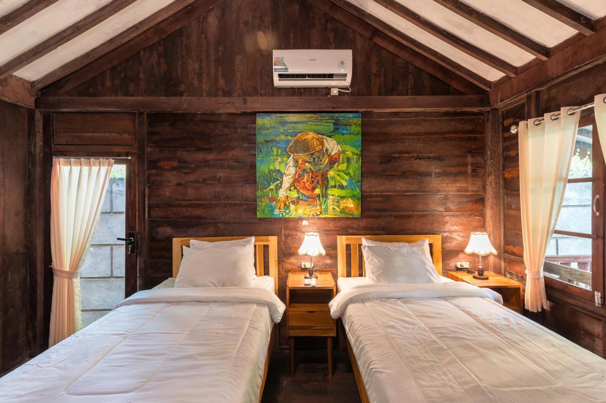 Tahlia'S Villa Sorongjukung Ngoại thất bức ảnh