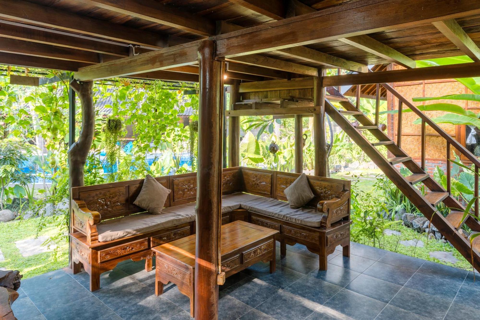 Tahlia'S Villa Sorongjukung Ngoại thất bức ảnh